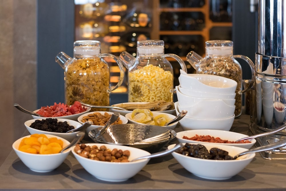 朝食ビュッフェ