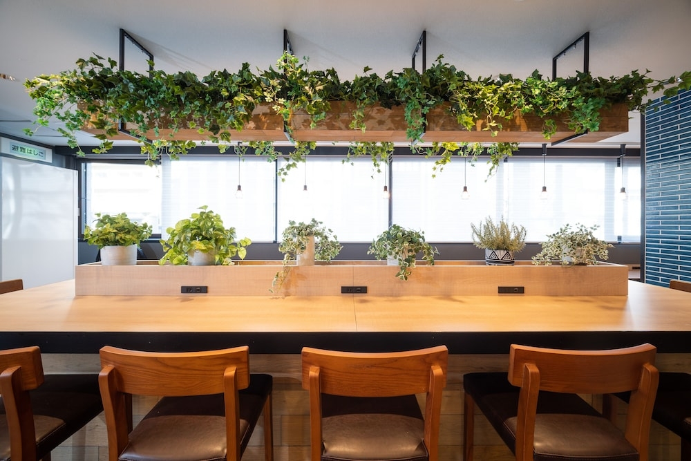 ロビーラウンジ