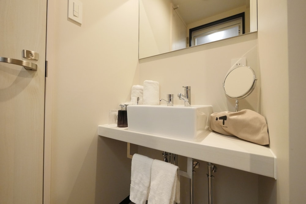 客室内のダイニングエリア