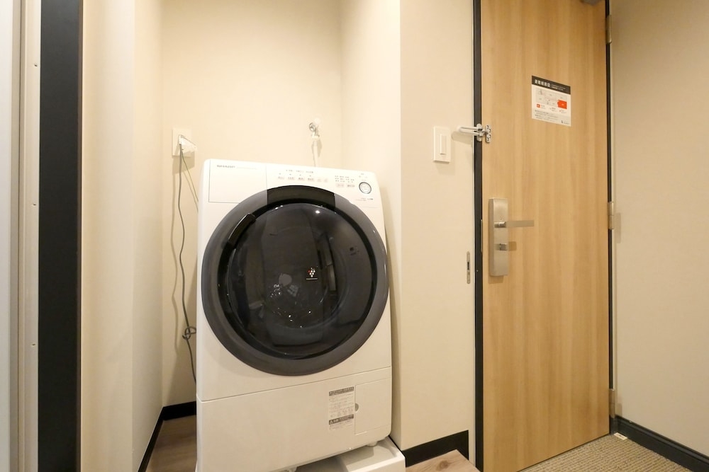 客室内のダイニングエリア