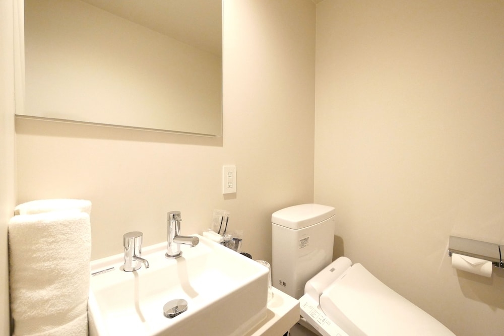 客室内のダイニングエリア