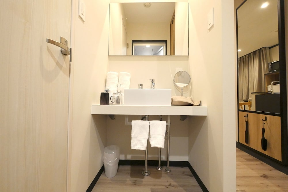 客室内のダイニングエリア