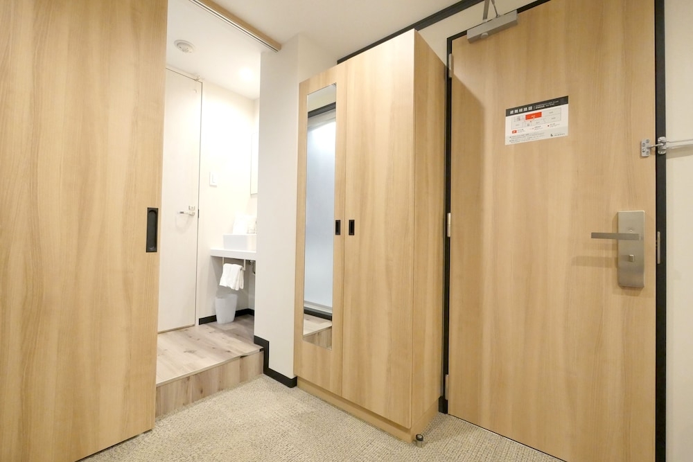 客室内のダイニングエリア