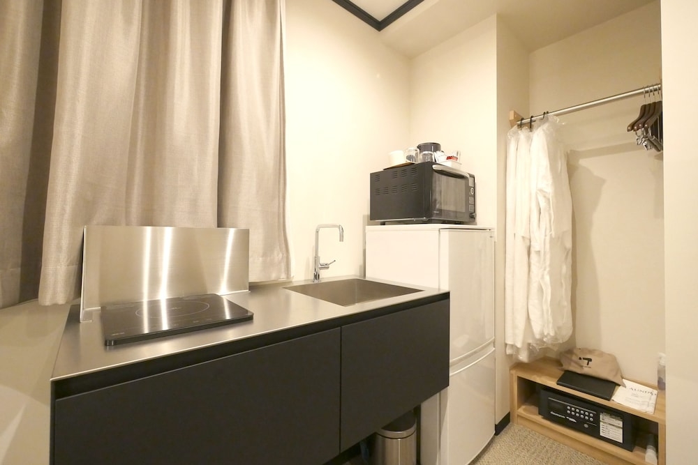 客室内のダイニングエリア