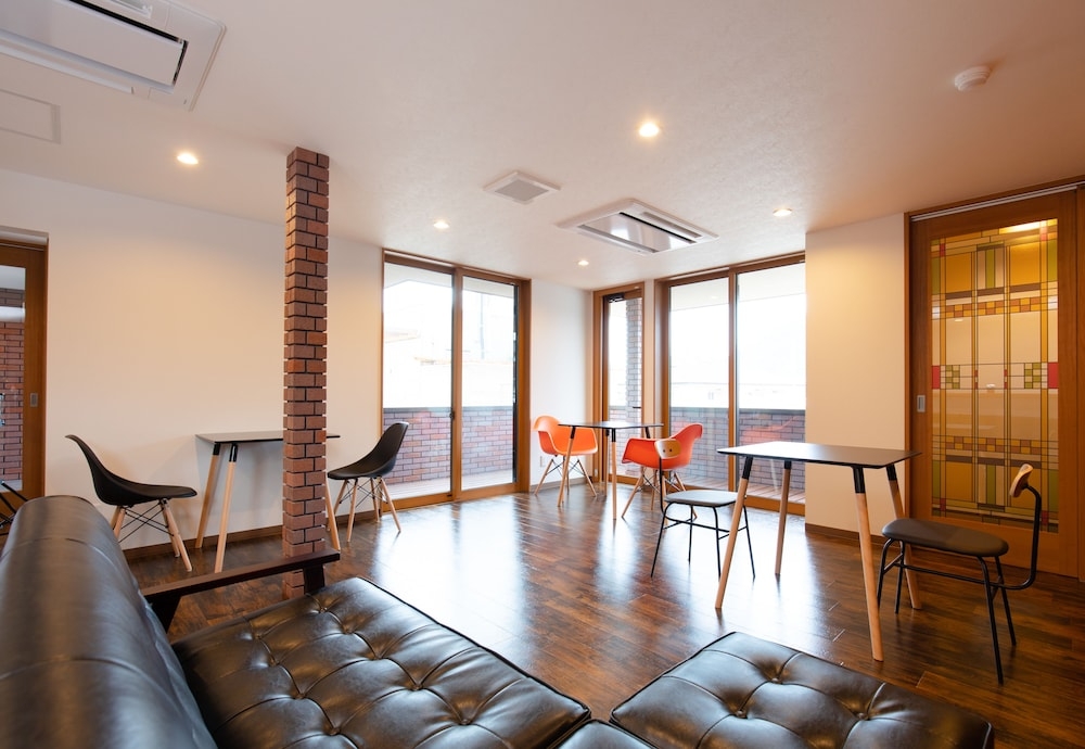 ロビー応接スペース