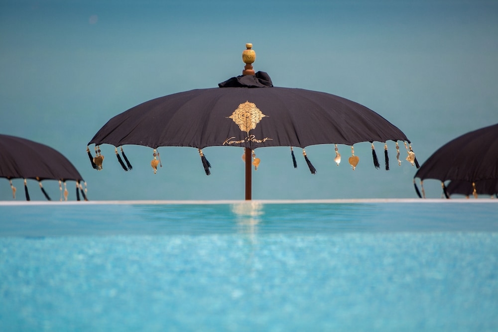 インフィニティ プール