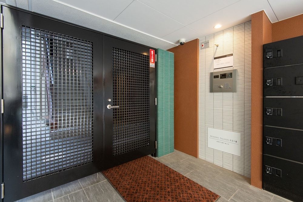 内部エントランス