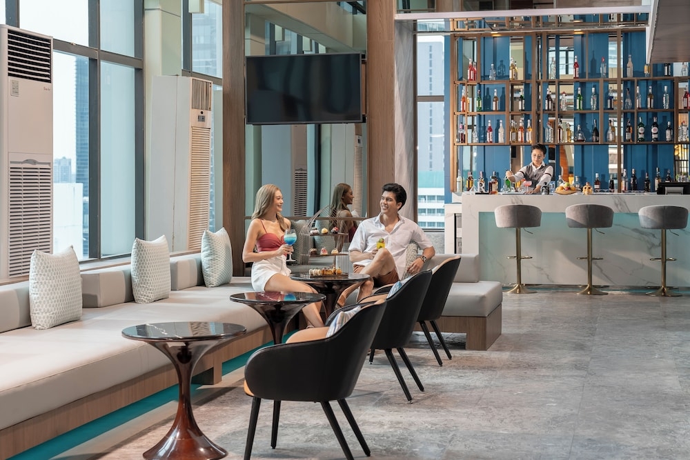 プールサイドバー