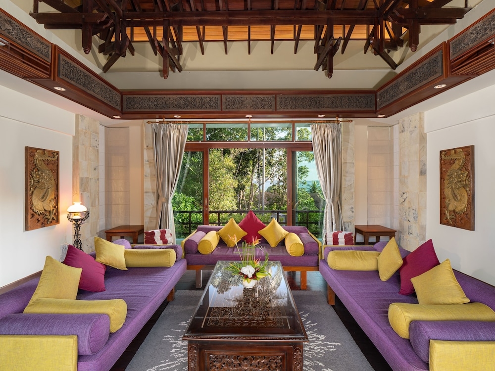 リビング エリア