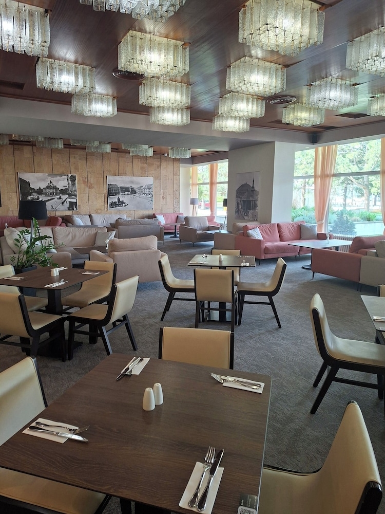 メイン イメージ