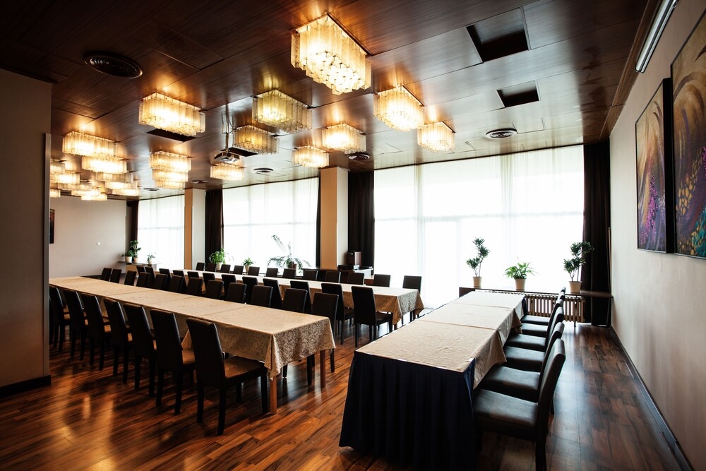 ビジネスセンター