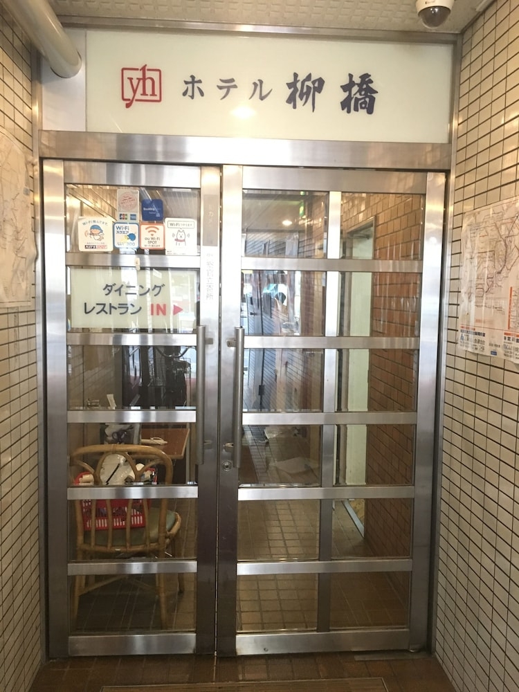 内部エントランス