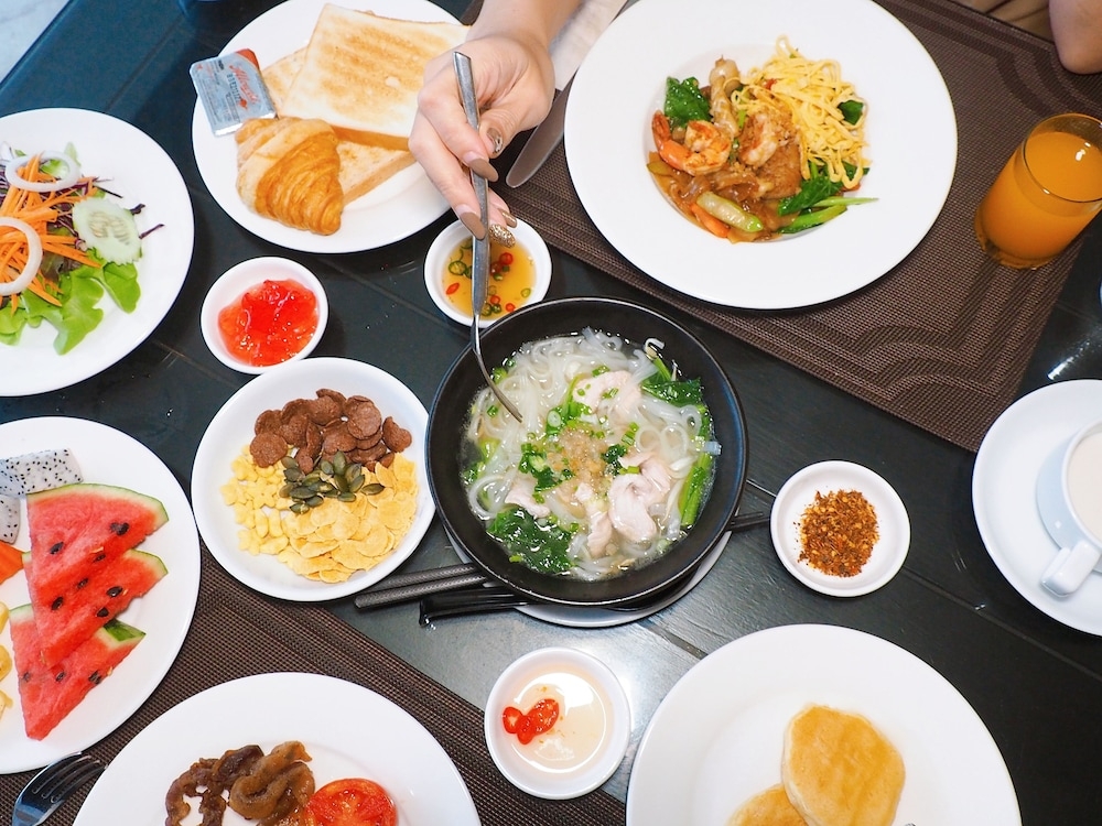 朝食ビュッフェ