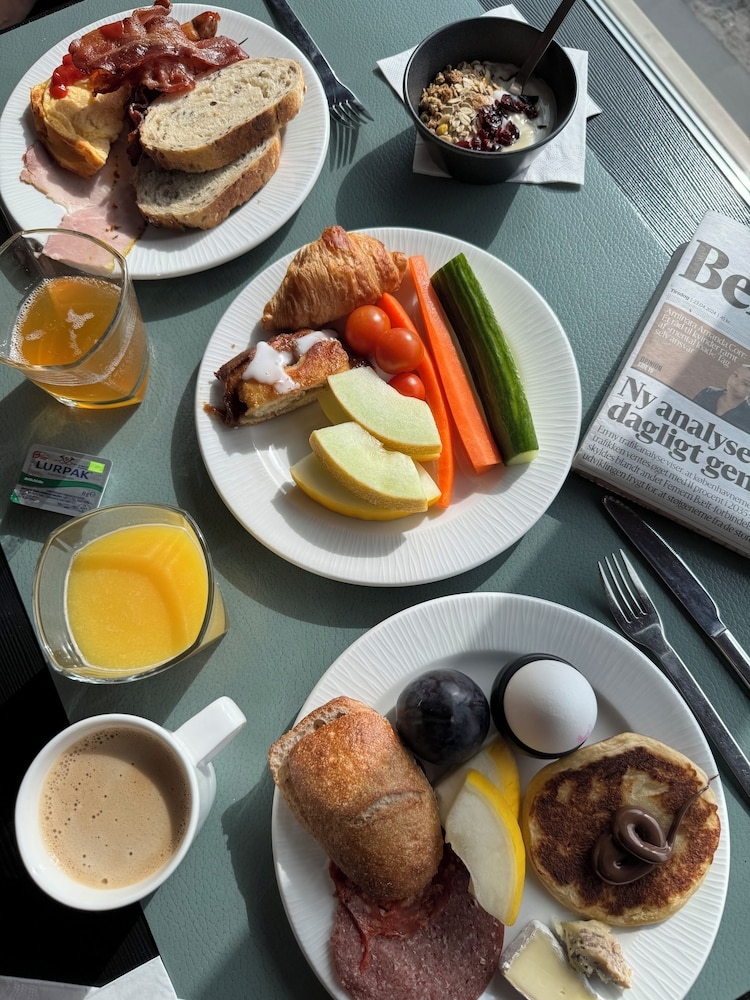朝食ビュッフェ