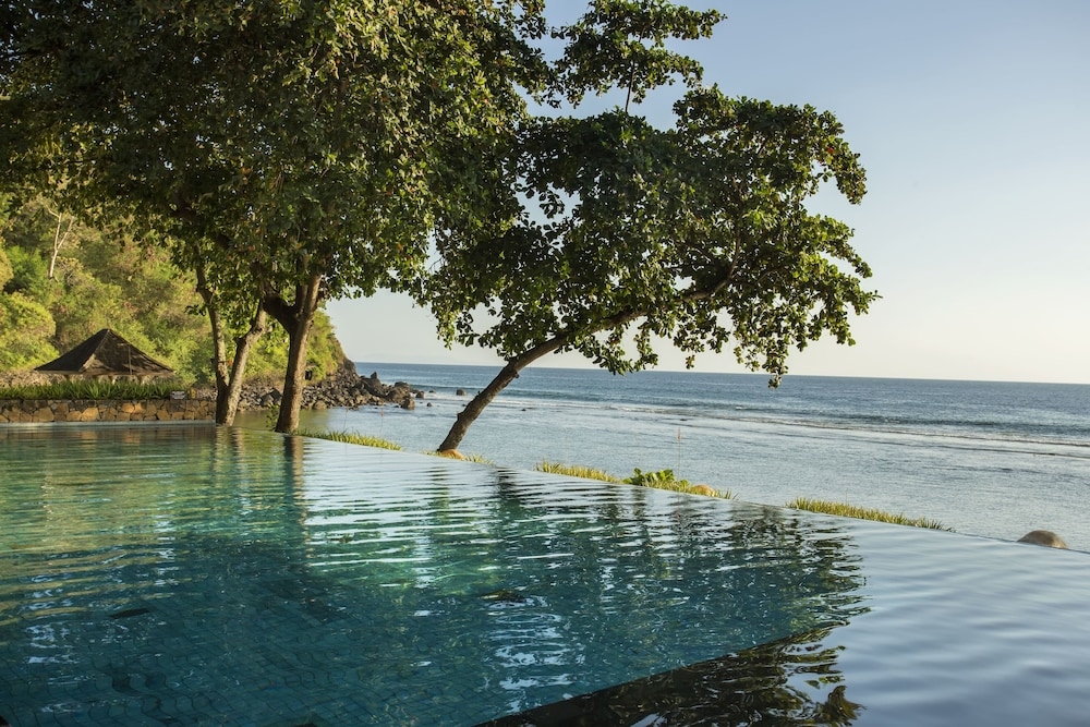 インフィニティ プール