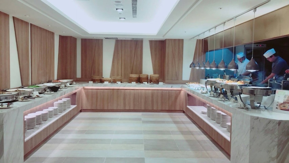 朝食ビュッフェ