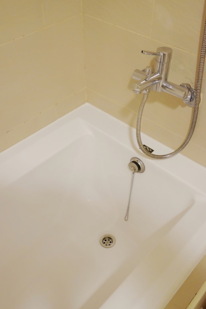 バスルームのシャワー