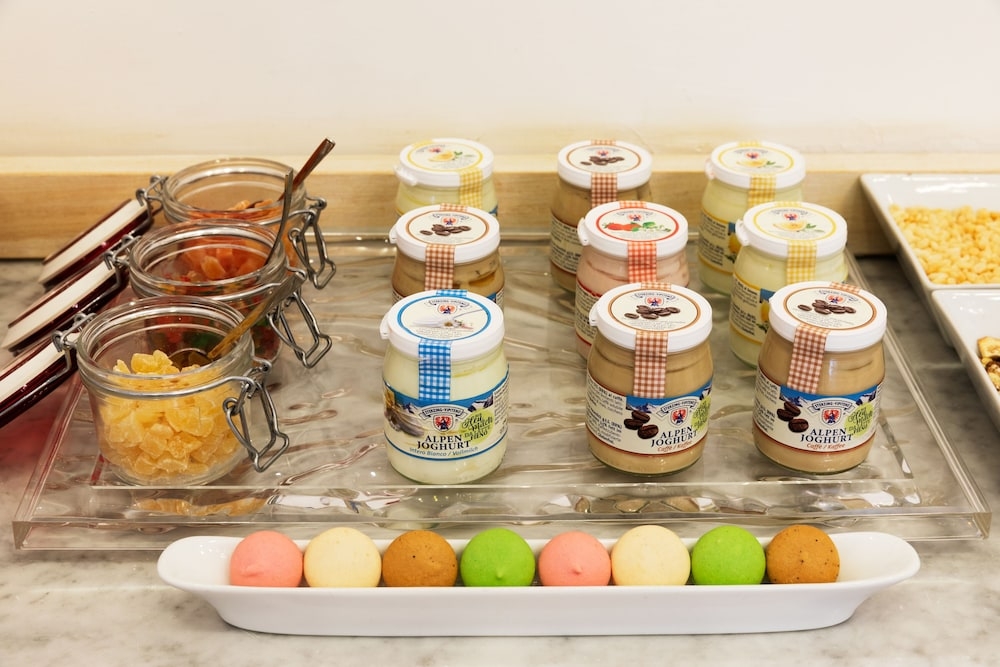 朝食ビュッフェ