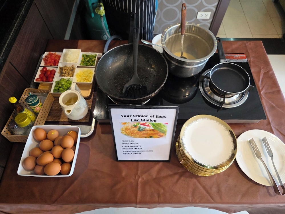 朝食ビュッフェ