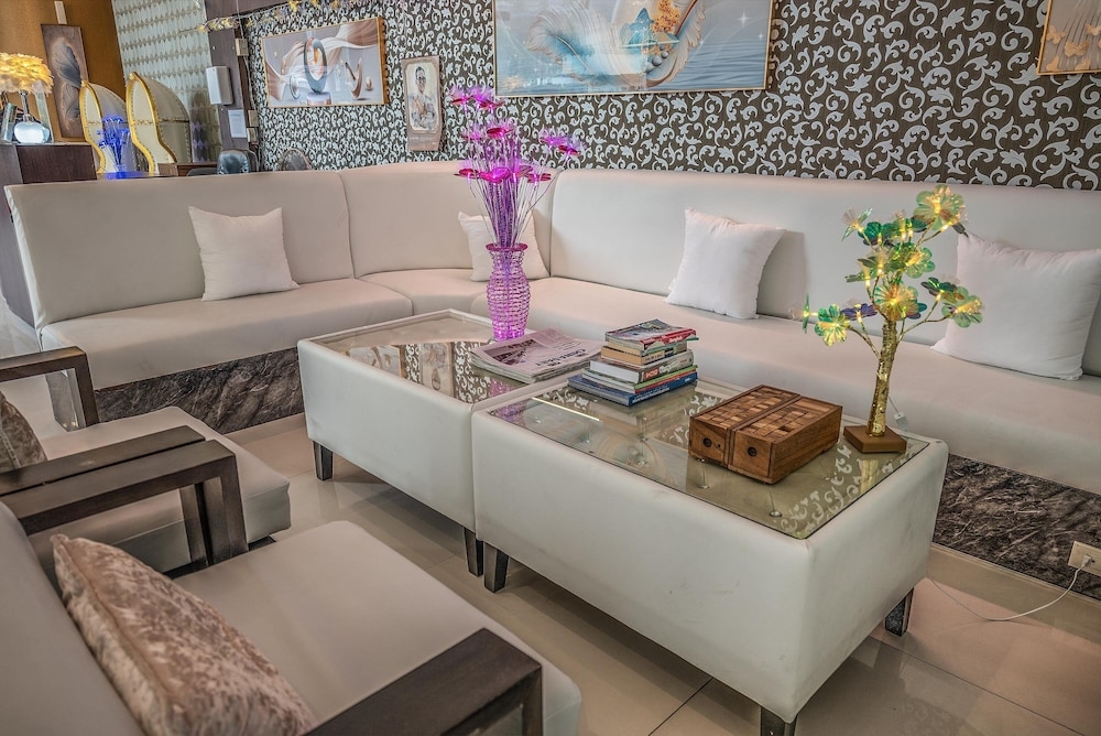 ロビー応接スペース