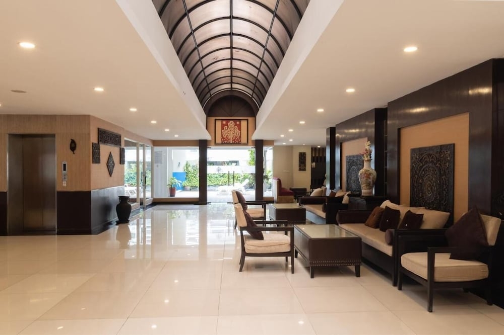 ロビー応接スペース