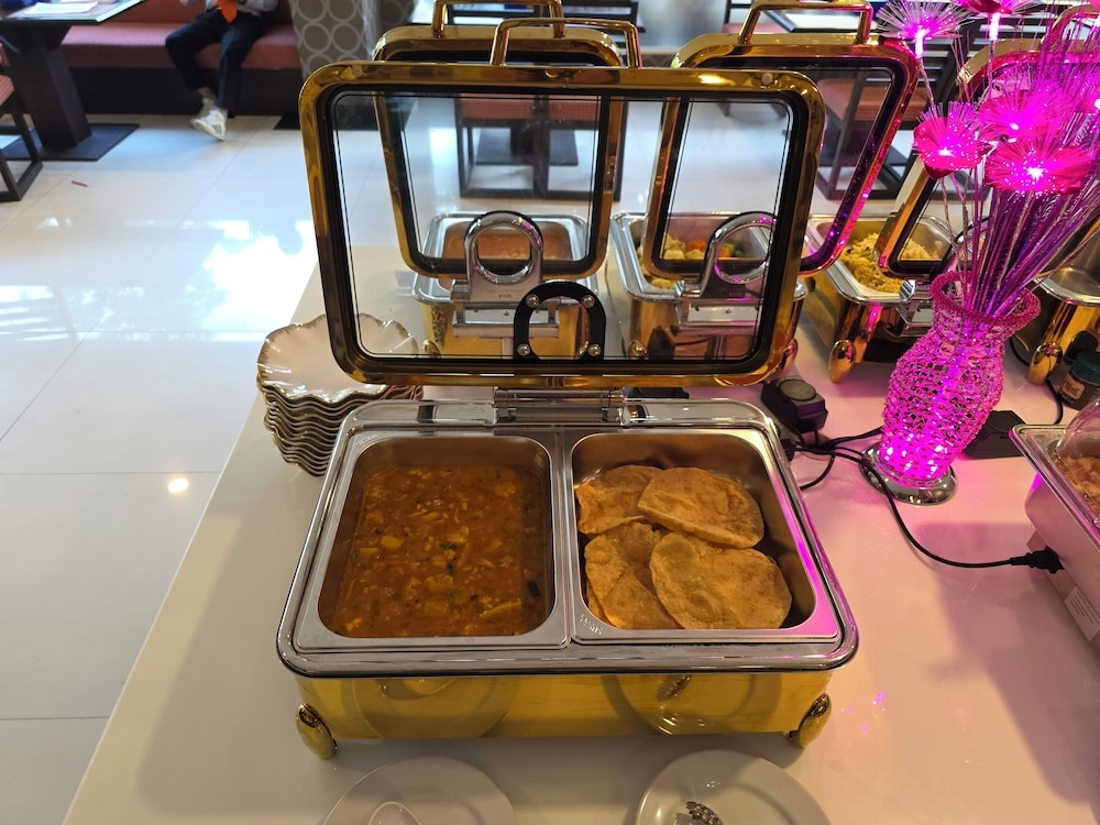 朝食ビュッフェ