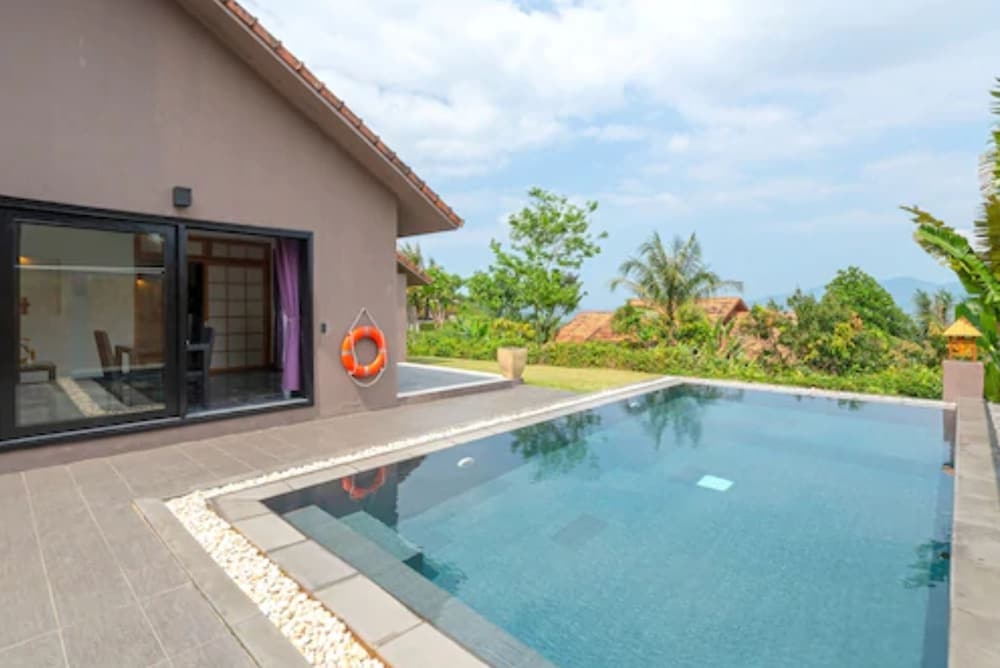 プライベートプール