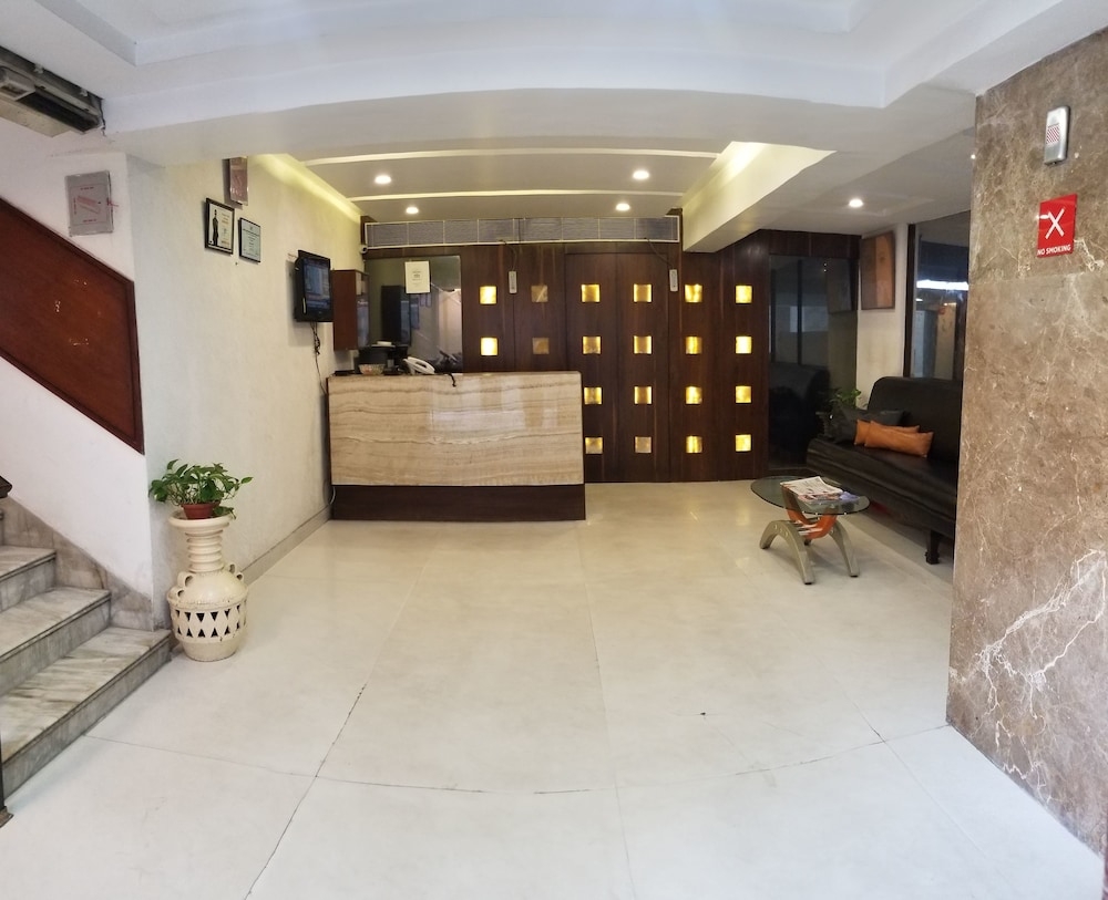 ロビー応接スペース