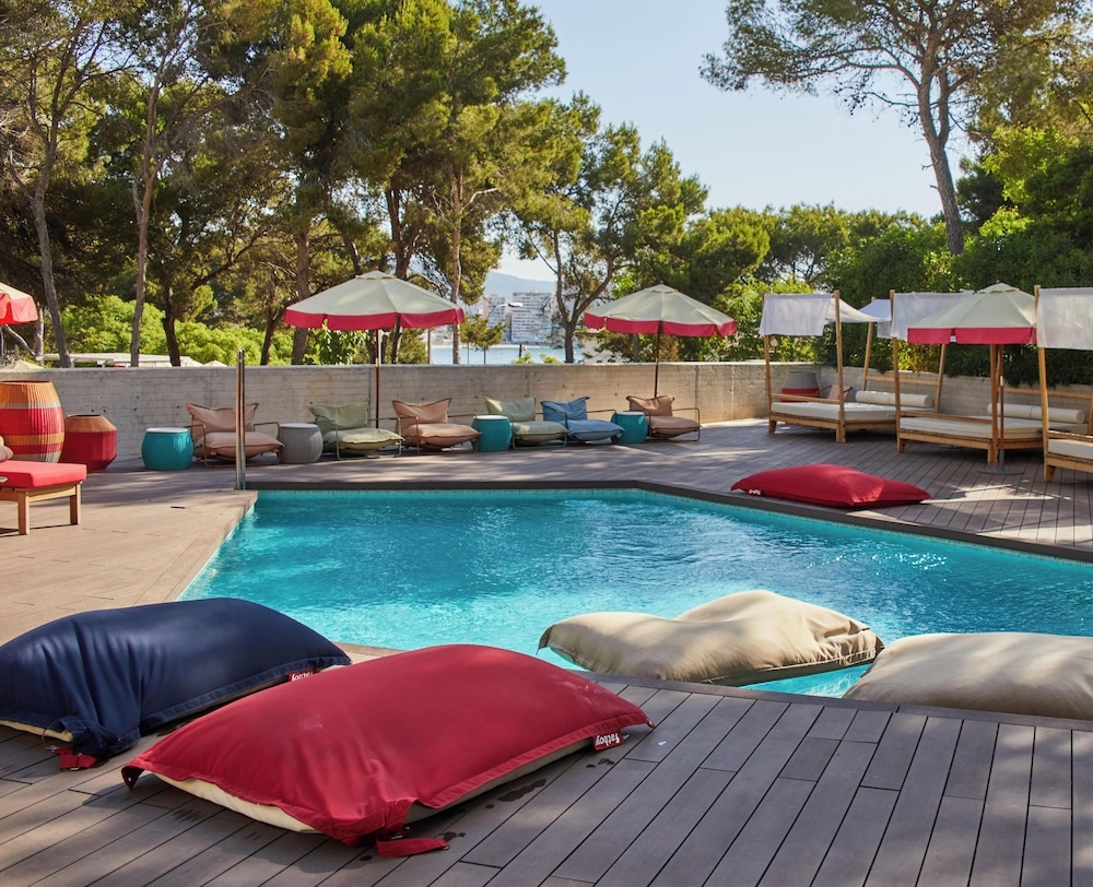 客室の設備とサービス