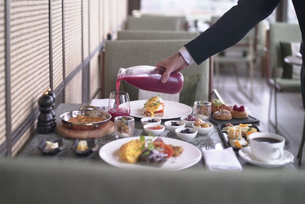 朝食ビュッフェ