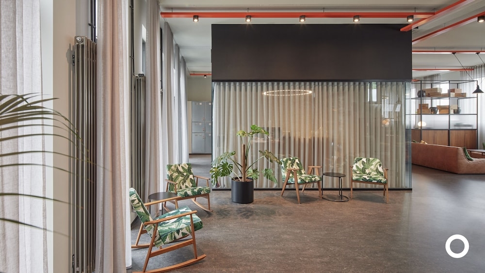 ロビー応接スペース