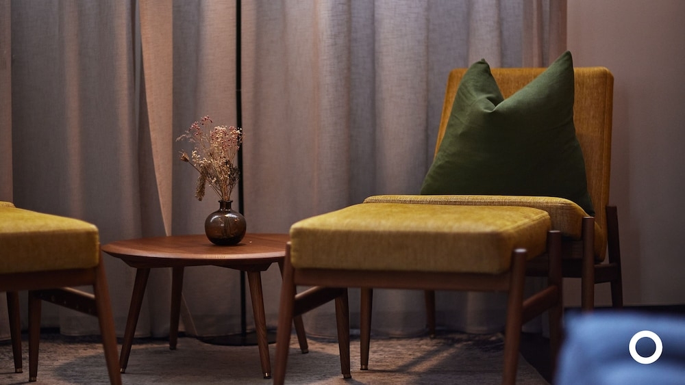 ロビー応接スペース