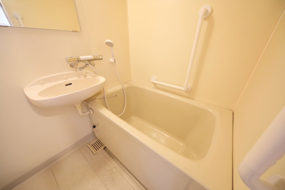 バスルームのシャワー