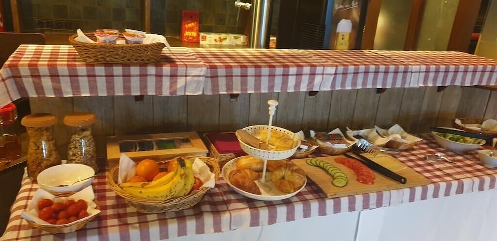 朝食ビュッフェ