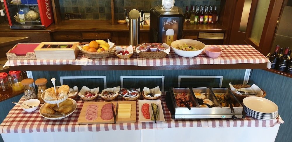 朝食ビュッフェ