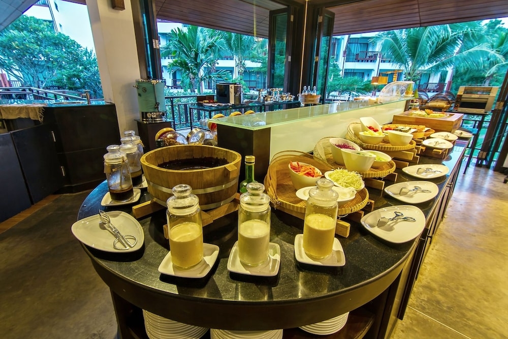 朝食ビュッフェ