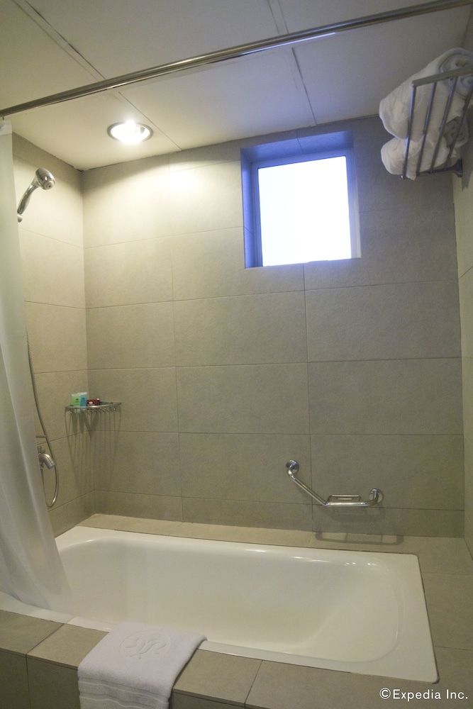 バスルームのシャワー