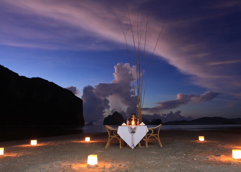 屋外ダイニングエリア