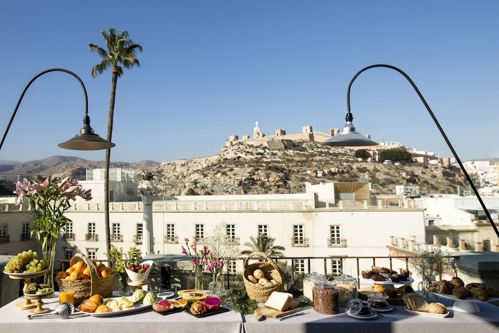 朝食ビュッフェ