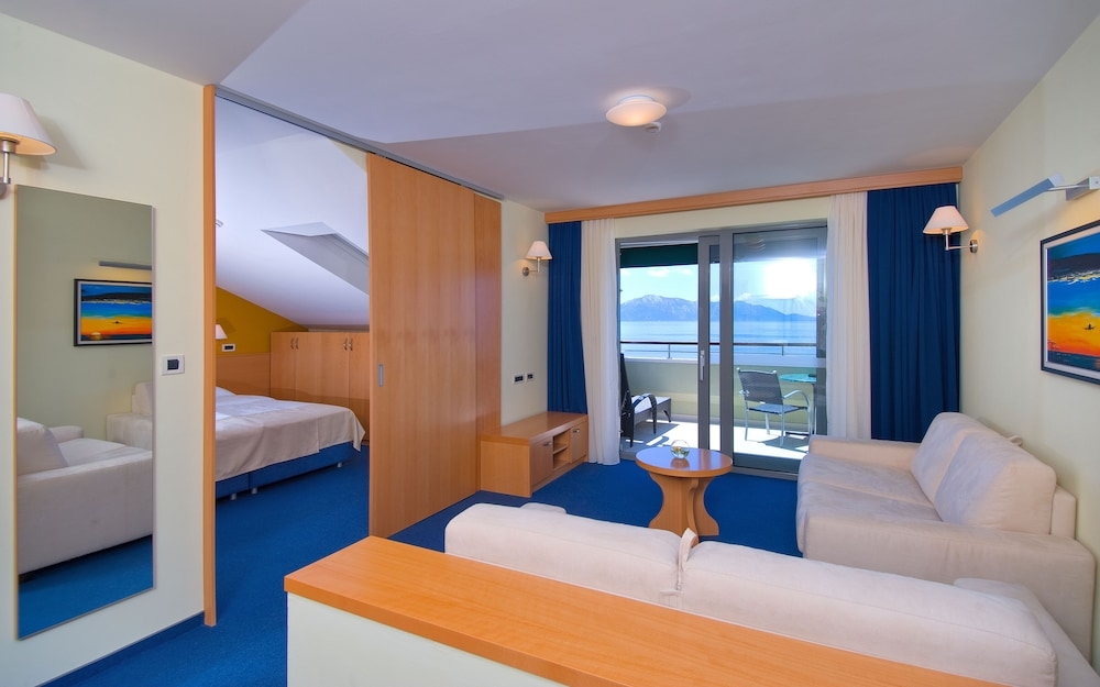 リビング エリア