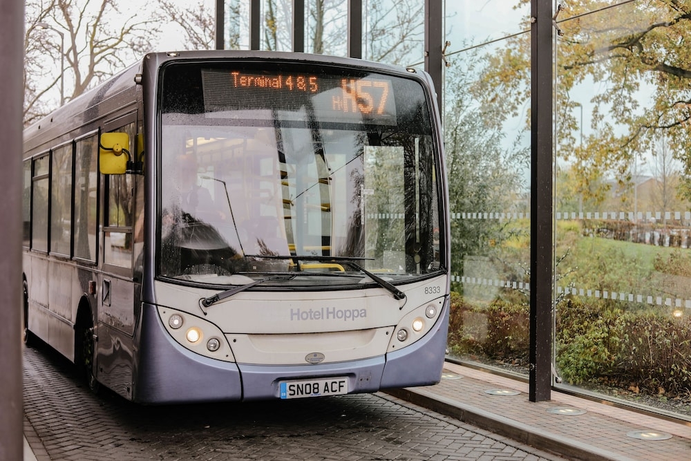 空港シャトルバス