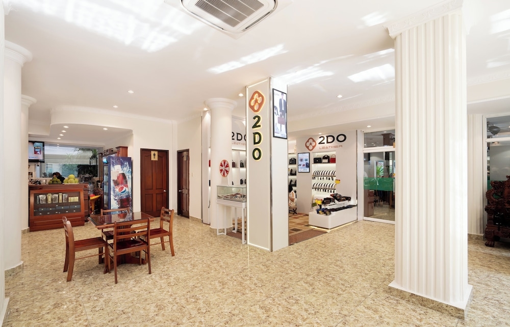 ロビー応接スペース