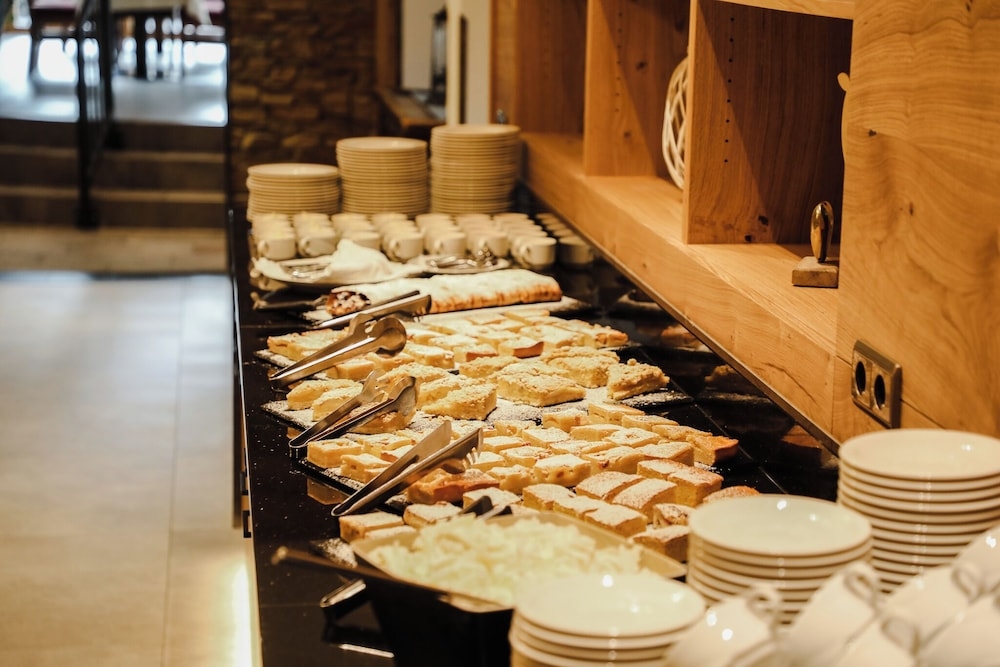 朝食ビュッフェ