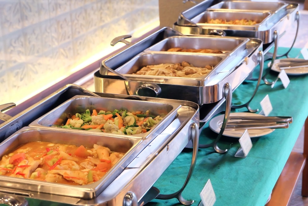 朝食ビュッフェ