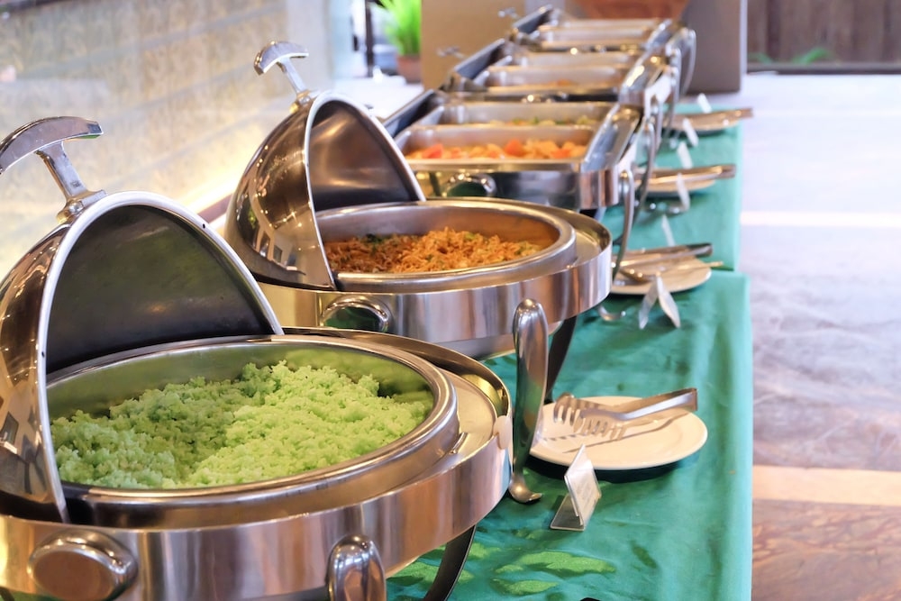 朝食ビュッフェ