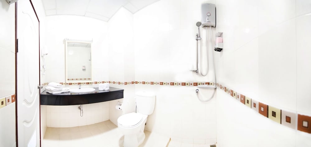 バスルームのシャワー