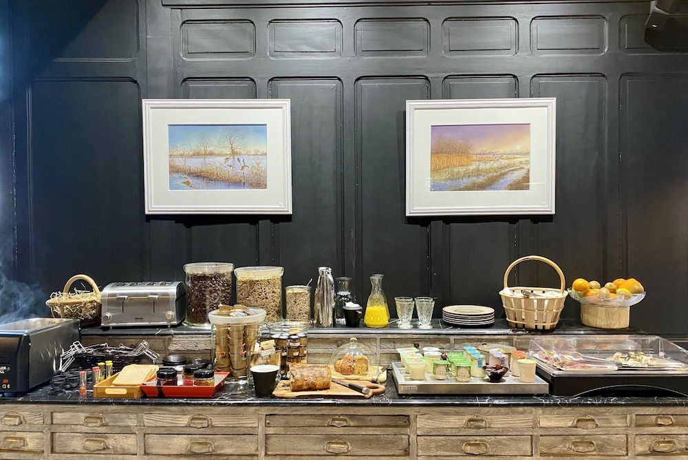 朝食ビュッフェ