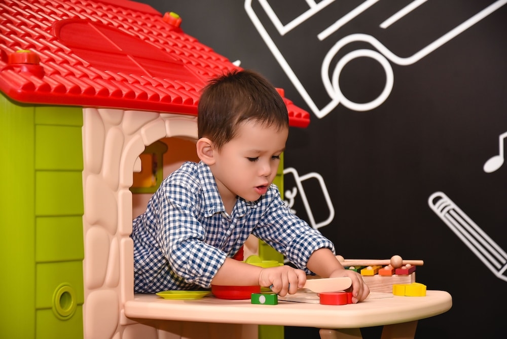 子供用の遊び場 - 屋内