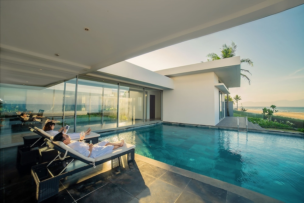 プライベートプール