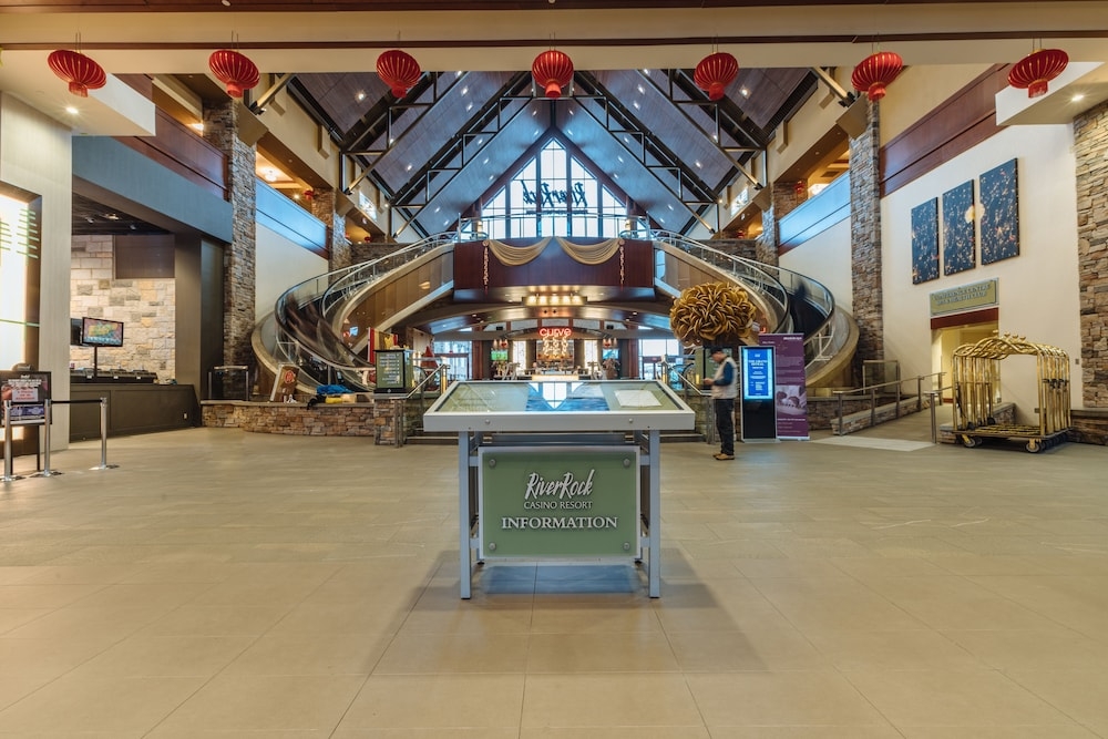 内部エントランス